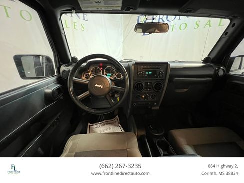 Used 2010 Jeep Wrangler Unlimited Sport RWD image 15