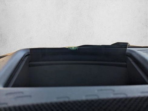 Used 2025 MINI Cooper 2-Door Hardtop image 11