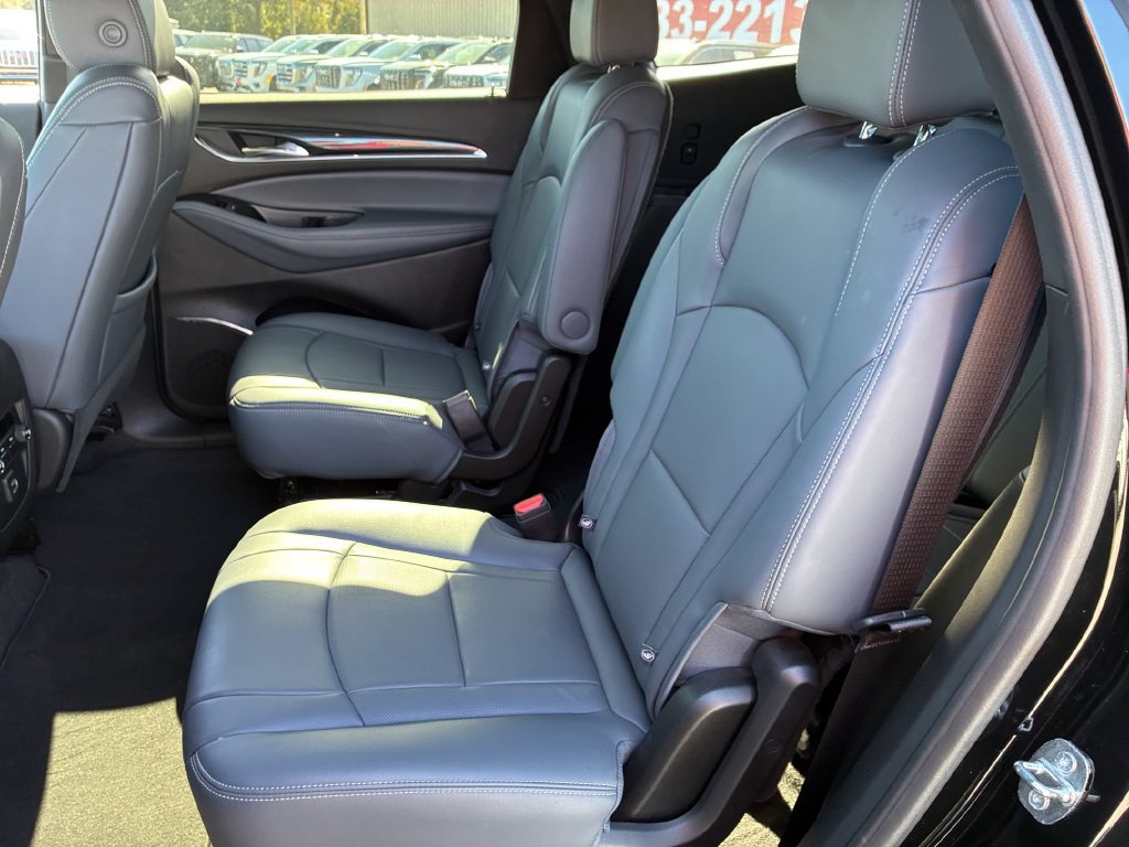 Used 2023 Buick Enclave Essence FWD image 25