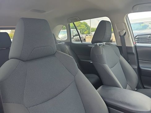 Used 2025 Toyota RAV4 LE FWD image 10
