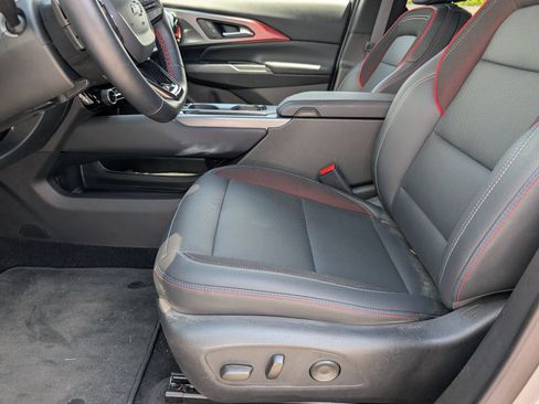 Used 2024 Chevrolet Equinox EV RS AWD/4WD image 7