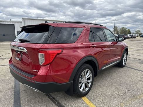 Used 2023 Ford Explorer XLT w/ Equipment Group 202A AWD/4WD image 6