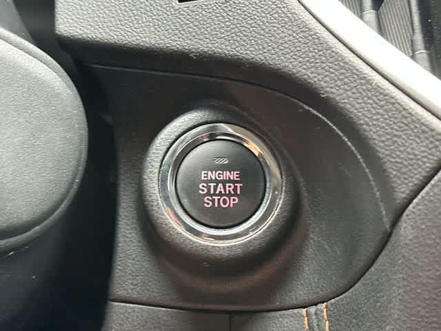 Used 2019 Subaru Crosstrek 2.0i Limited w/ Moonroof Package w/Navigation AWD/4WD image 11