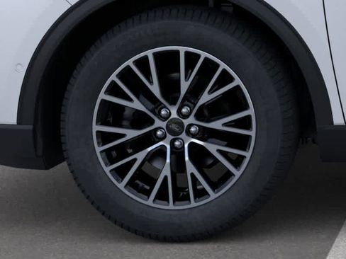 New 2024 Ford Escape SE w/ PHEV Premium Package FWD image 19