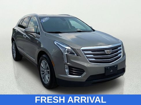 Used 2019 Cadillac XT5 Luxury AWD/4WD image 1