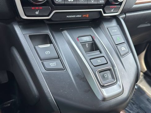 Used 2021 Honda CR-V Touring image 31