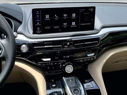 Used 2026 Acura MDX FWD w/ Technology Package image 7