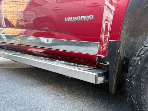 Used 2017 Chevrolet Colorado Z71 image 48