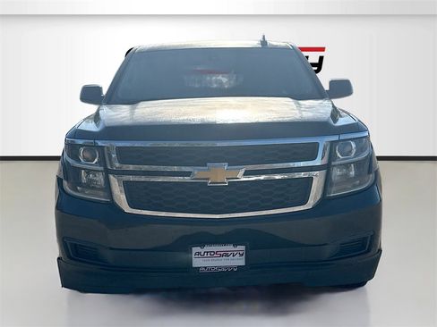 Used 2016 Chevrolet Suburban LS image 2