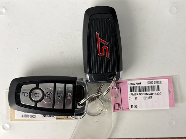 Used 2021 Ford Explorer ST w/ Equipment Group 401A AWD/4WD image 25