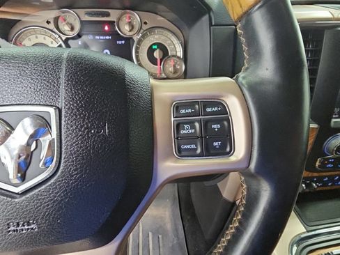 Used 2016 RAM 1500 Laramie Longhorn w/ Convenience Group AWD/4WD image 31