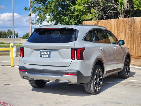 New 2026 Kia Sorento EX image 4