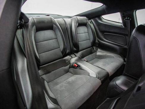 Used 2020 Ford Mustang Shelby GT350 w/ Technology Package image 23