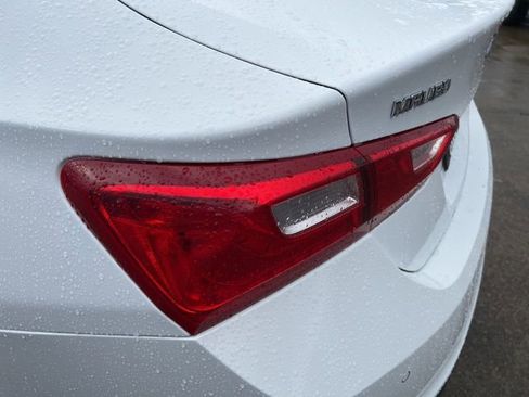 Used 2024 Chevrolet Malibu LT image 15