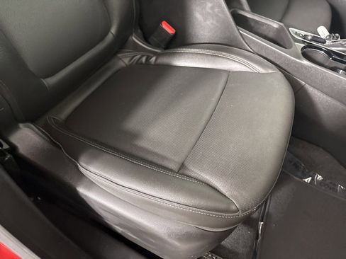 Used 2024 Buick Encore GX Sport Touring w/ Comfort Package image 26