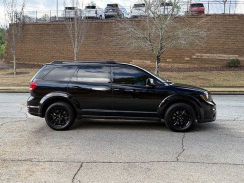 Used 2019 Dodge Journey SE w/ Connectivity Group image 6