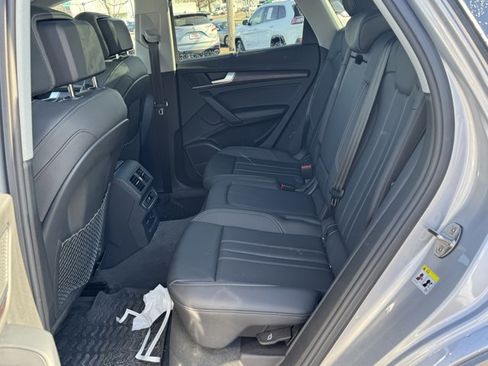Used 2023 Audi Q5 2.0T Premium Plus w/ Premium Plus Package image 8