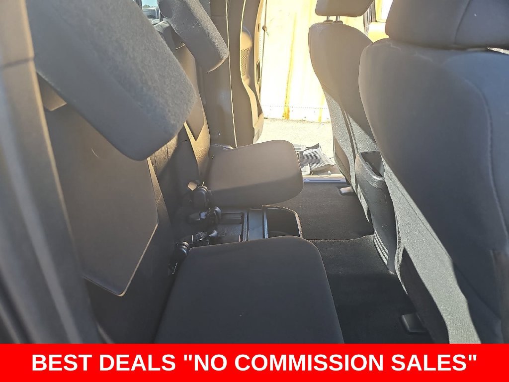 Used 2017 Toyota Tacoma SR5 w/ Tow Package RWD image 11