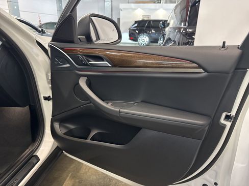 Used 2023 BMW X4 xDrive30i w/ Premium Package image 26