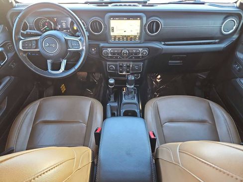 Used 2023 Jeep Wrangler Sahara w/ Cold Weather Group image 15