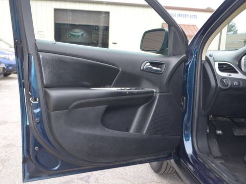 Used 2014 Dodge Journey American Value Package w/ Flexible Seating Group image 13