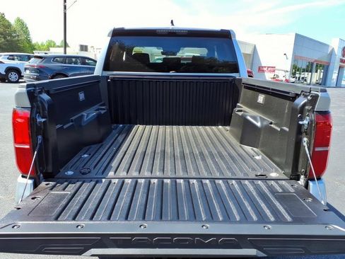 New 2026 Toyota Tacoma SR5 AWD/4WD image 6