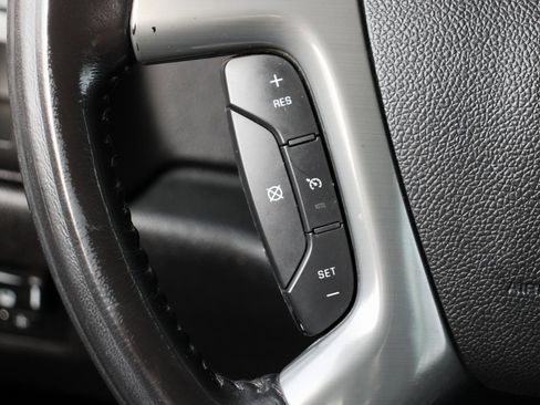 Used 2011 GMC Sierra 2500 Denali image 24