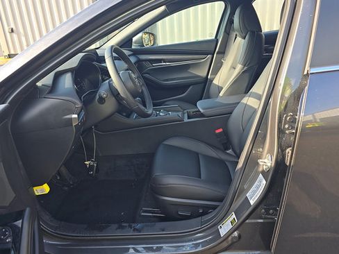 Used 2026 MAZDA MAZDA3 s FWD image 5