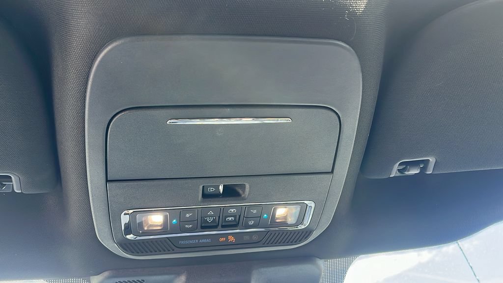 Used 2025 Ford F150 Lariat w/ Equipment Group 502A High AWD/4WD image 18