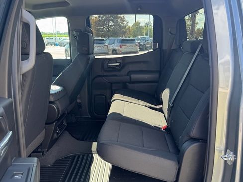 New 2026 GMC Sierra 1500 Pro w/ Pro Value Package image 15