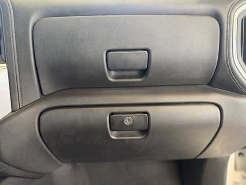 Used 2021 GMC Sierra 1500 SLT w/ SLT Convenience Package image 39