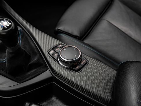 Used 2017 BMW M2 RWD image 61