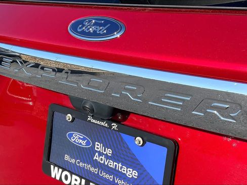 Used 2021 Ford Explorer Limited w/ Equipment Group 301A image 30