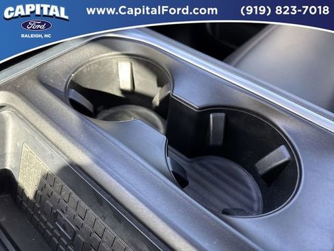 Certified 2025 Ford Expedition Active image 33