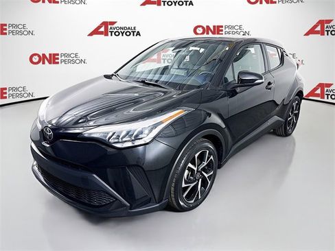 Certified 2022 Toyota C-HR XLE image 3