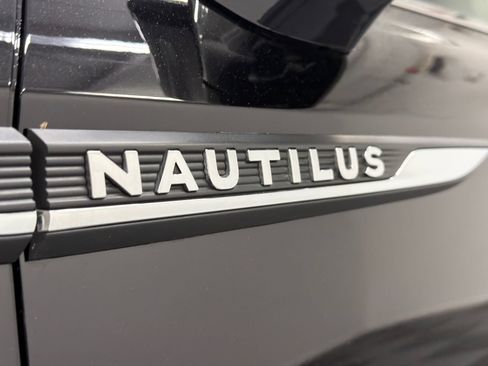 Certified 2023 Lincoln Nautilus Reserve w/ Equipment Group 201A AWD/4WD image 15