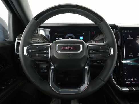 Used 2025 GMC Yukon Elevation w/ LPO, Yukon Black Package image 21