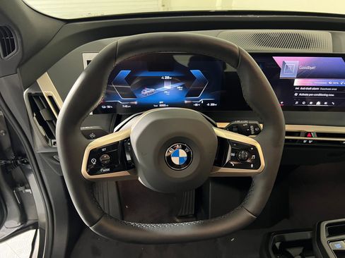 Used 2026 BMW iX xDrive45 image 16