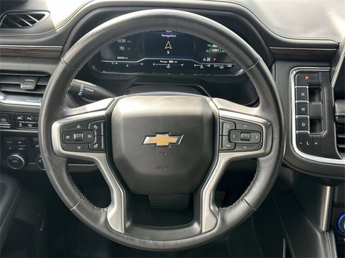 Used 2022 Chevrolet Tahoe LT w/ Luxury Package image 11