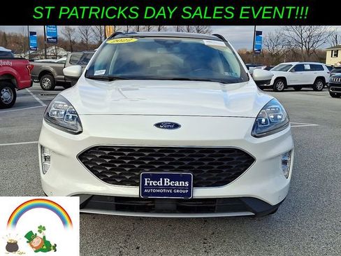 Certified 2022 Ford Escape Titanium w/ Class II Trailer Tow Package image 3