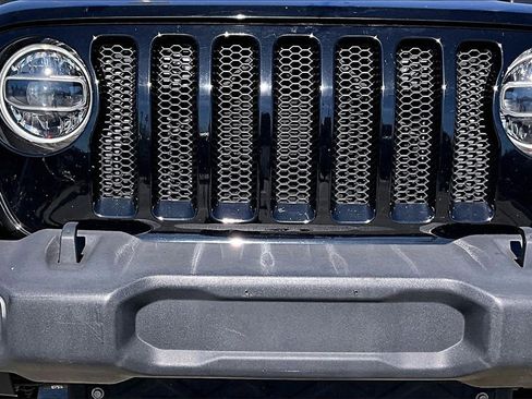 Used 2020 Jeep Wrangler Sport S image 29