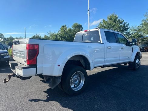 Used 2021 Ford F450 Platinum w/ FX4 Off-Road Package AWD/4WD image 3