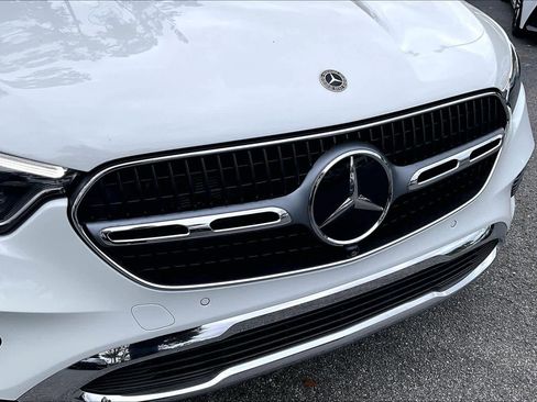 Used 2024 Mercedes-Benz GLC 300 4MATIC image 30