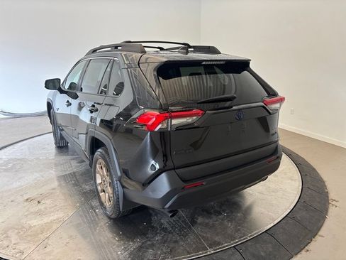 Used 2023 Toyota RAV4 AWD Hybrid image 5