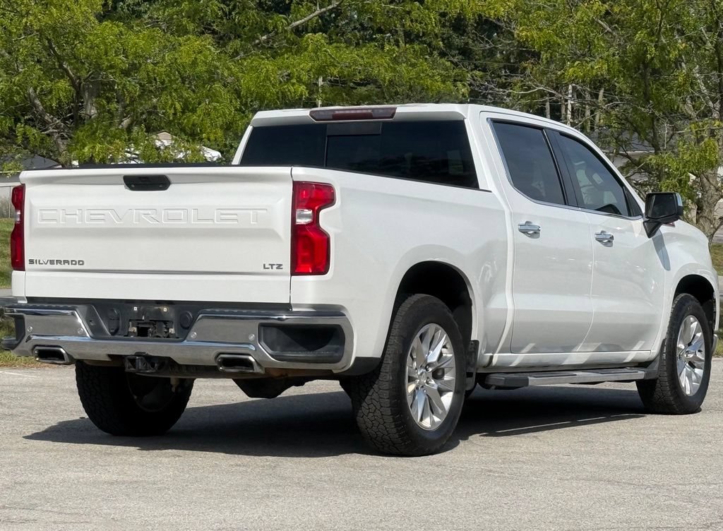 Used 2020 Chevrolet Silverado 1500 LTZ w/ LTZ Premium Package AWD/4WD image 5