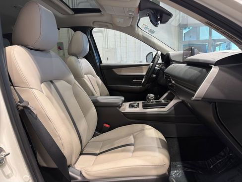 Used 2024 MAZDA CX-90 Plug-In Hybrid w/ Preferred image 32