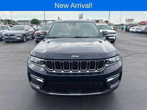 Used 2024 Jeep Grand Cherokee Limited AWD/4WD image 10