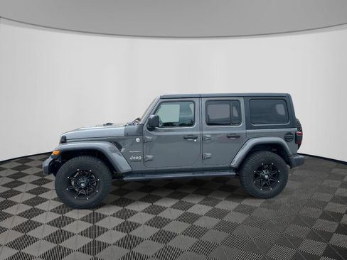 Certified 2020 Jeep Wrangler Unlimited Sahara w/ Dual Top Group AWD/4WD image 2