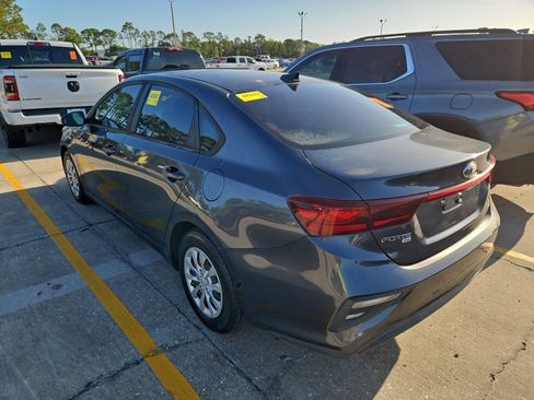 Used 2020 Kia Forte Sedan image 6