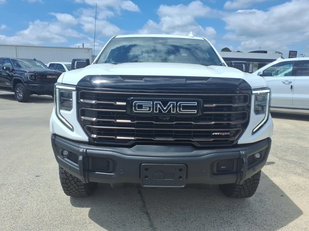 New 2026 GMC Sierra 1500 AT4X w/ AT4X AEV Edition AWD/4WD image 2